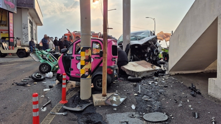 지난해 11월24일 우도에서 발생한 렌터카 돌진 사고 현장. 한라일보 자료사진