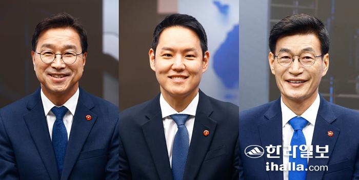 사진 왼쪽부터 위성곤.김한규.문대림 국회의원.