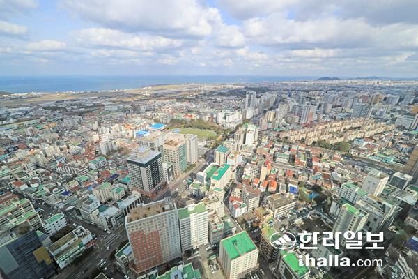 제주시내 전경. 한라일보DB